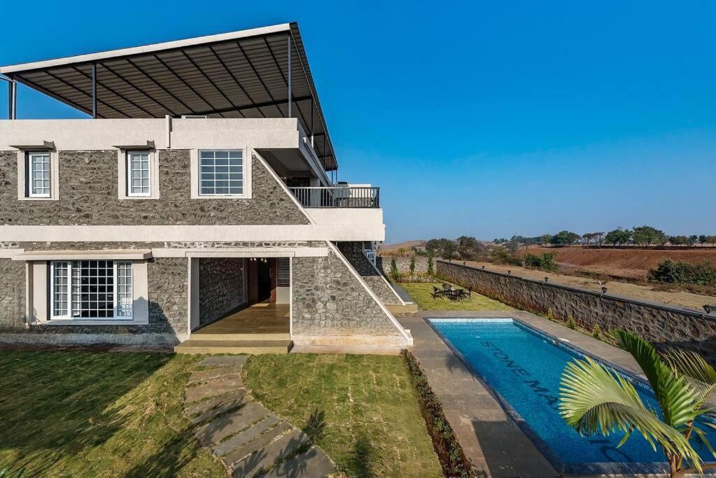 Stone Mansion By Phoenix Stays Igatpuri Exterior photo